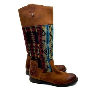 OTBT Petaluma Cowgirl Tapestry Boots Size 9.5